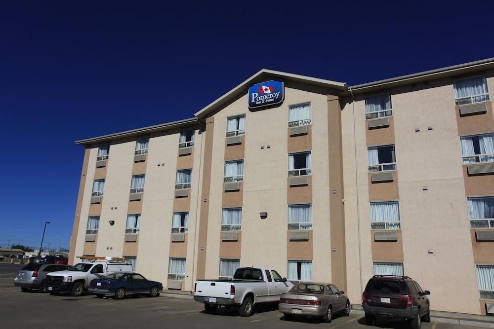 Pomeroy Inn & Suites Fort St. John ภายนอก รูปภาพ